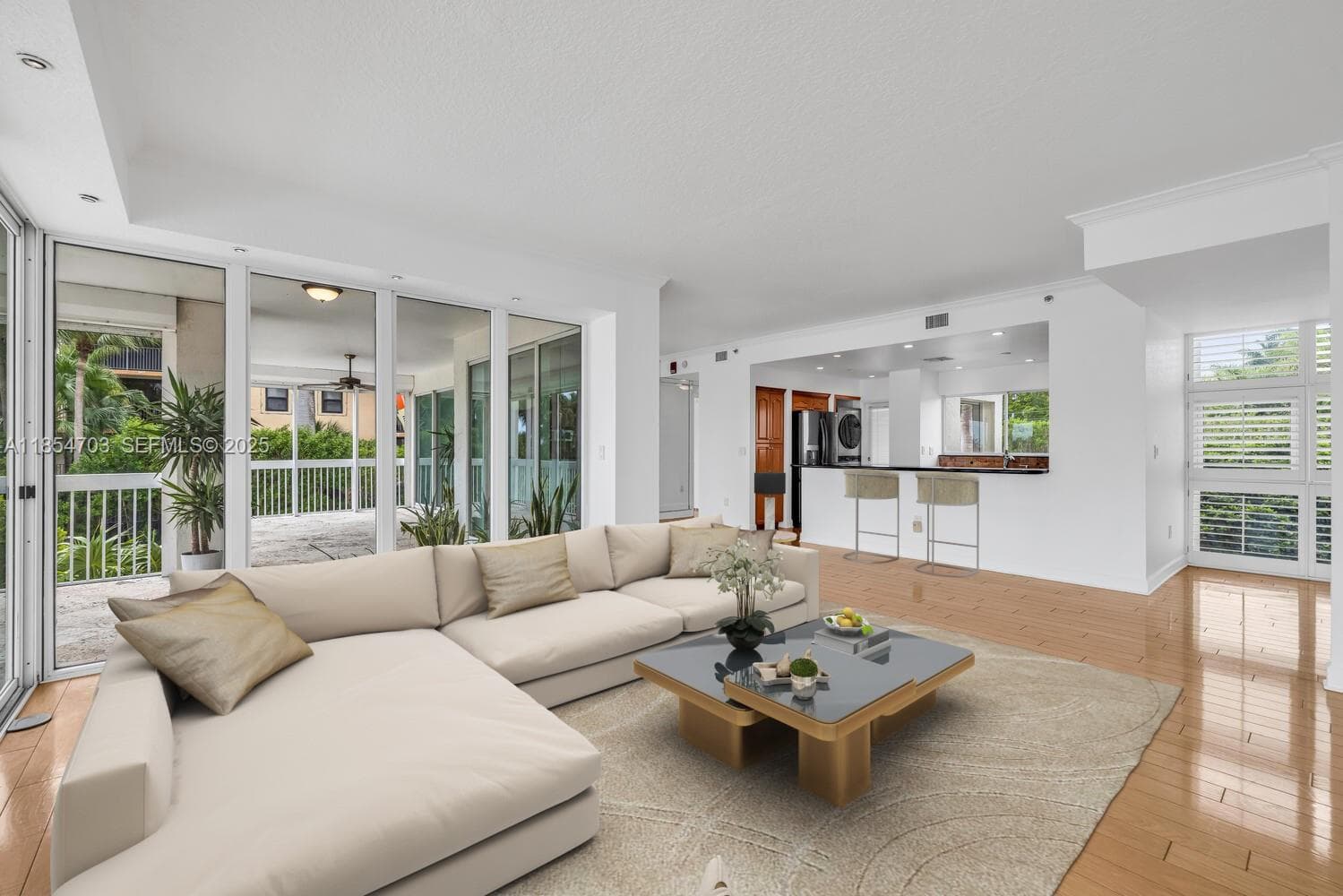 Grove Harbour · #2B + BOAT SLIP in Miami - Photo 5