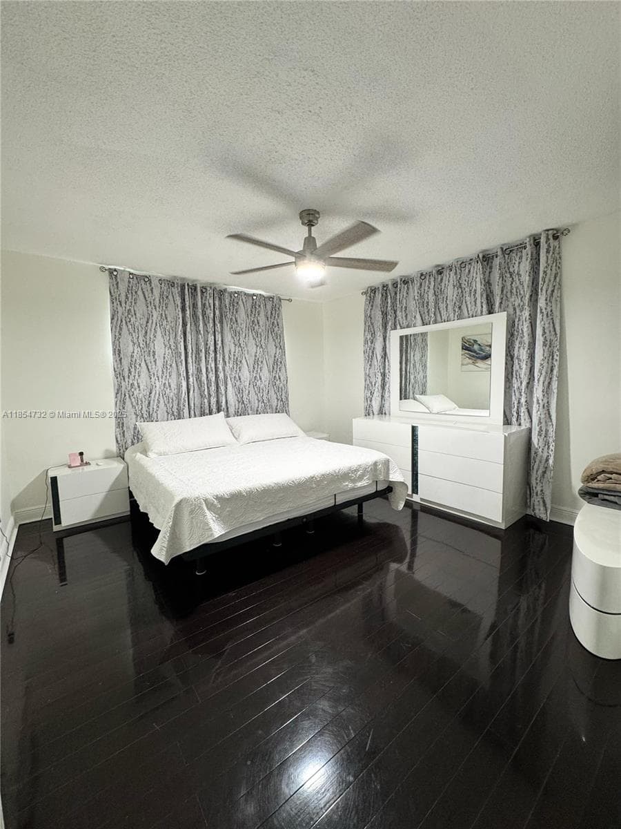 1671 SW 29th Ave photo 13