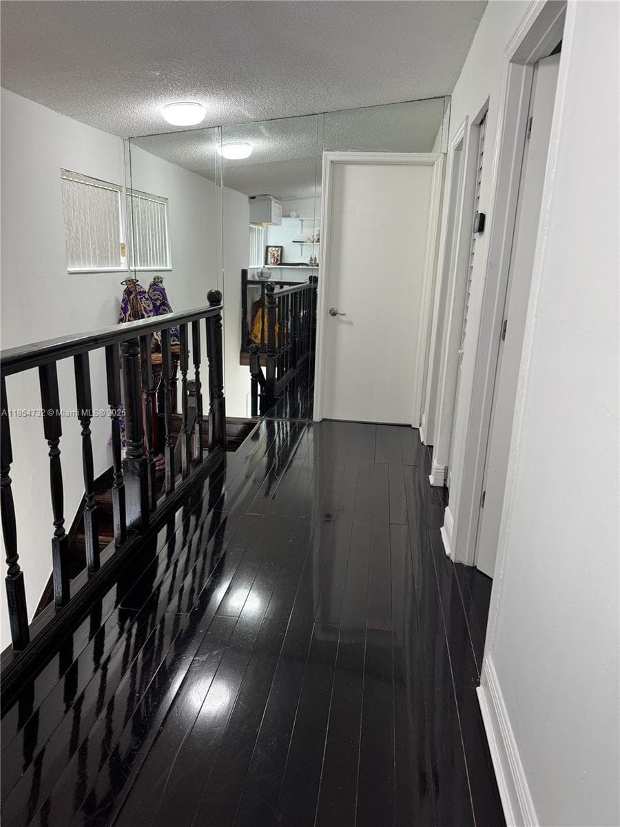 1671 SW 29th Ave photo 17