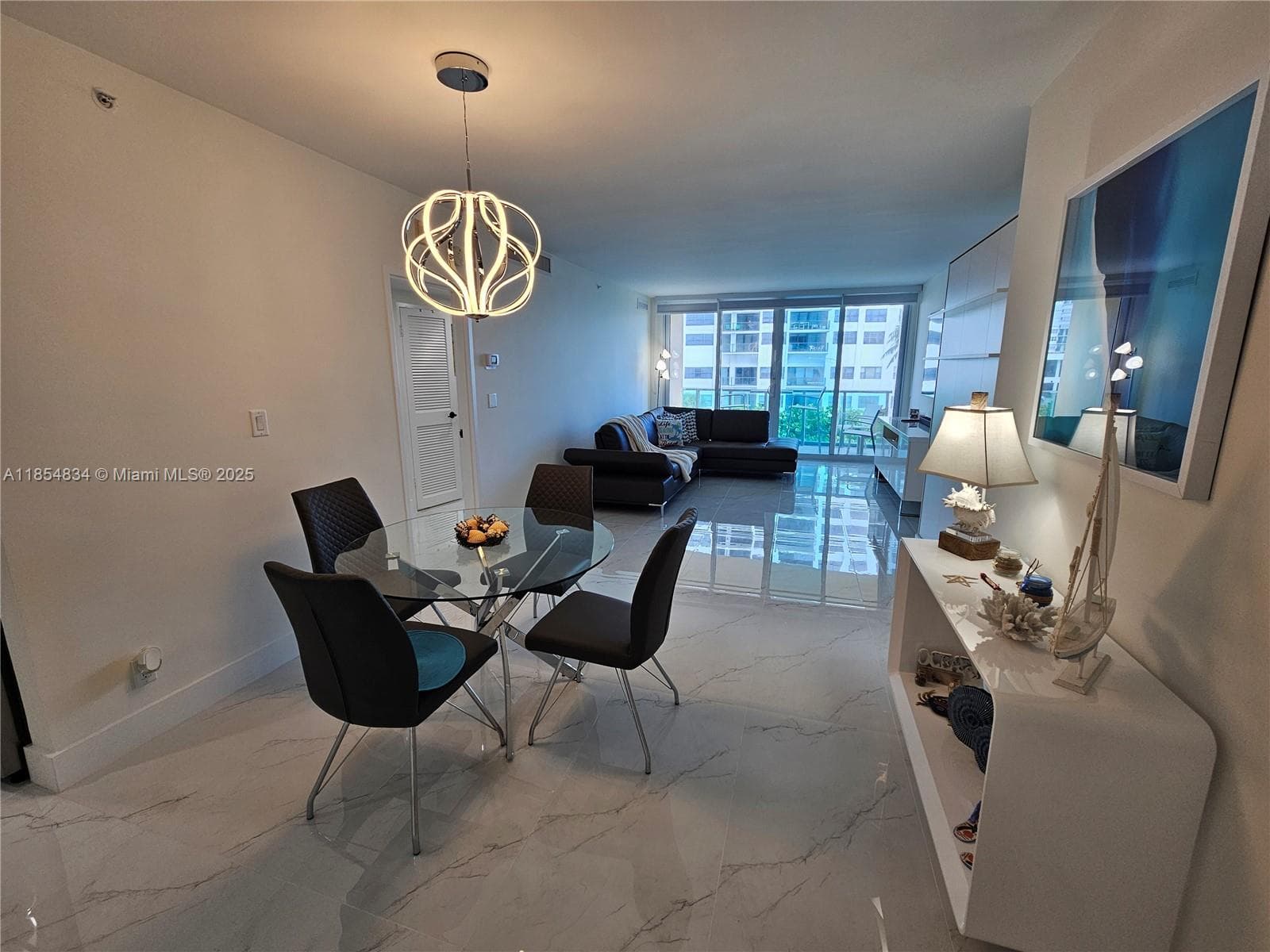 WAVE CONDO · #307 (Ave. April 10 2026) in Hollywood - Photo 6