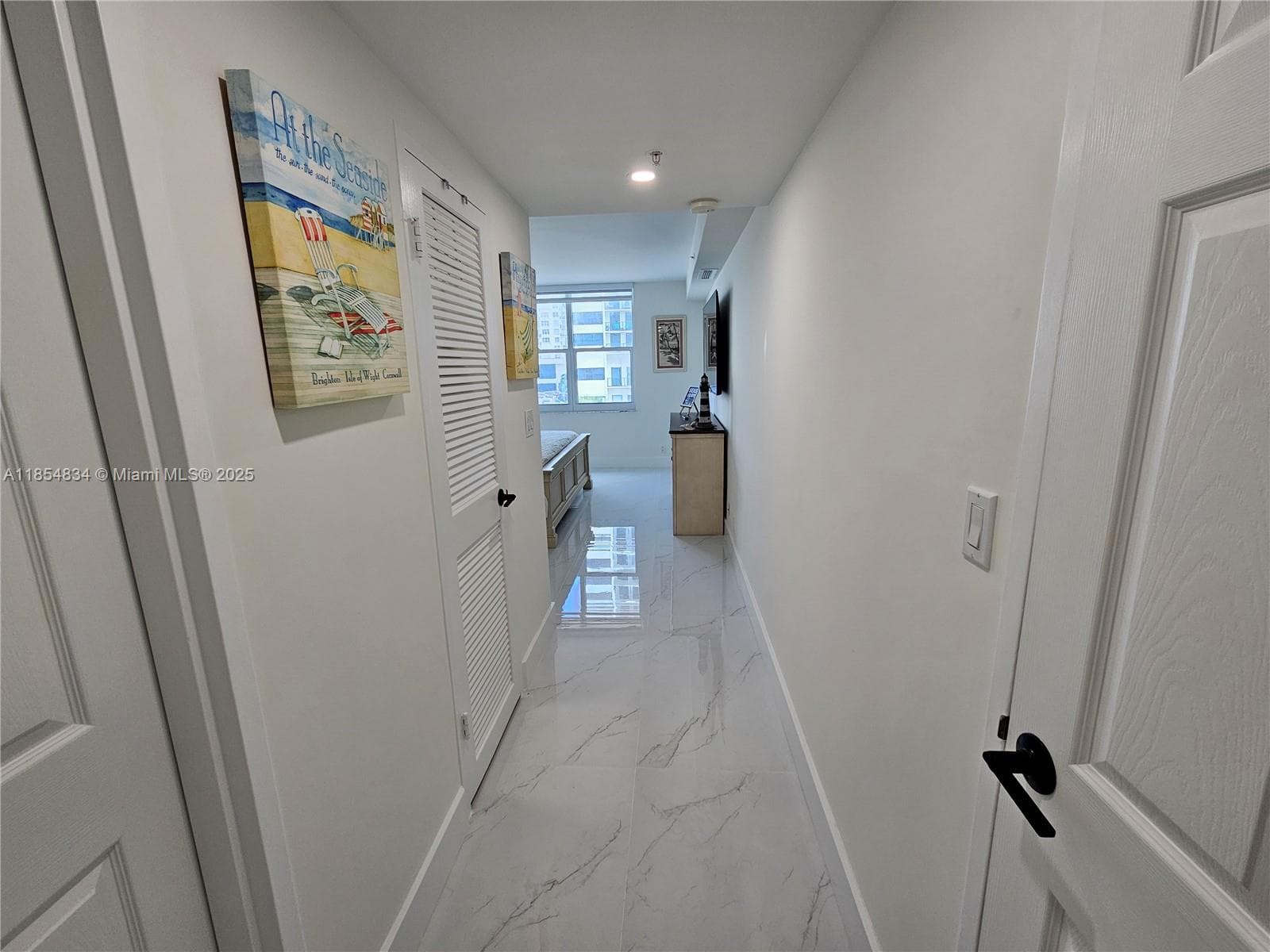 WAVE CONDO · #307 (Ave. April 10 2026) in Hollywood - Photo 22