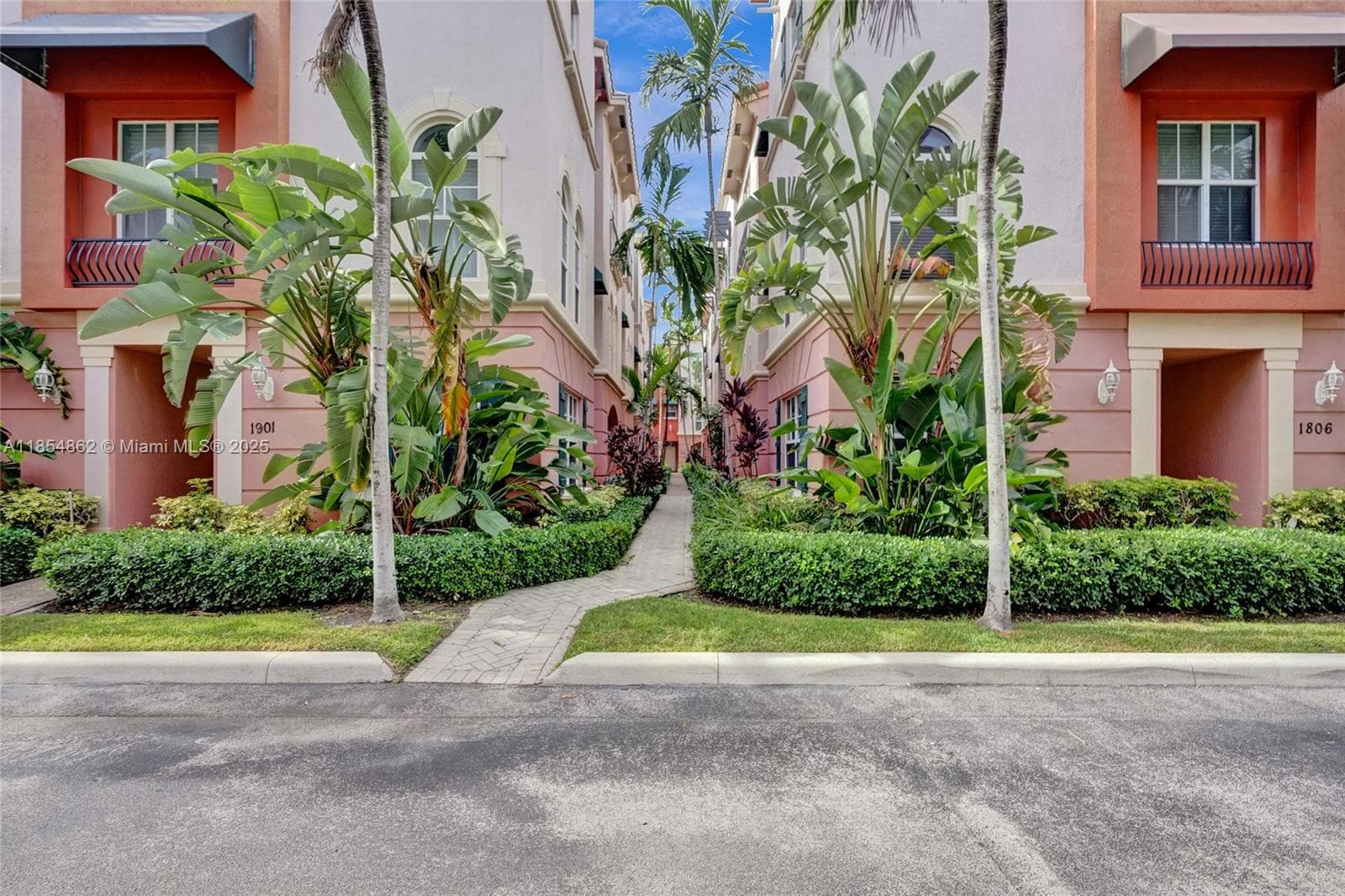 VILLA MEDICI · #1904 in Fort Lauderdale - Photo 54