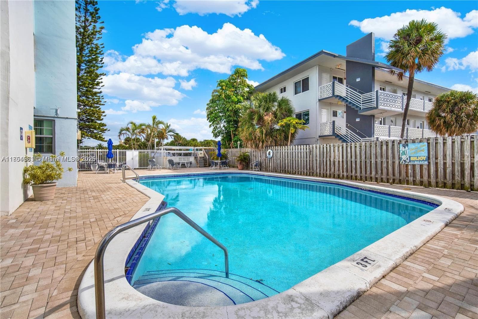 KEYSTONE HARBOR CLUB COND · #311 in North Miami - Photo 28