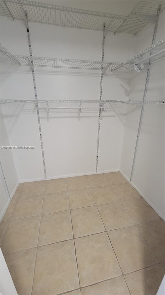 KEYSTONE HARBOR CLUB COND · #311 in North Miami - Photo 20