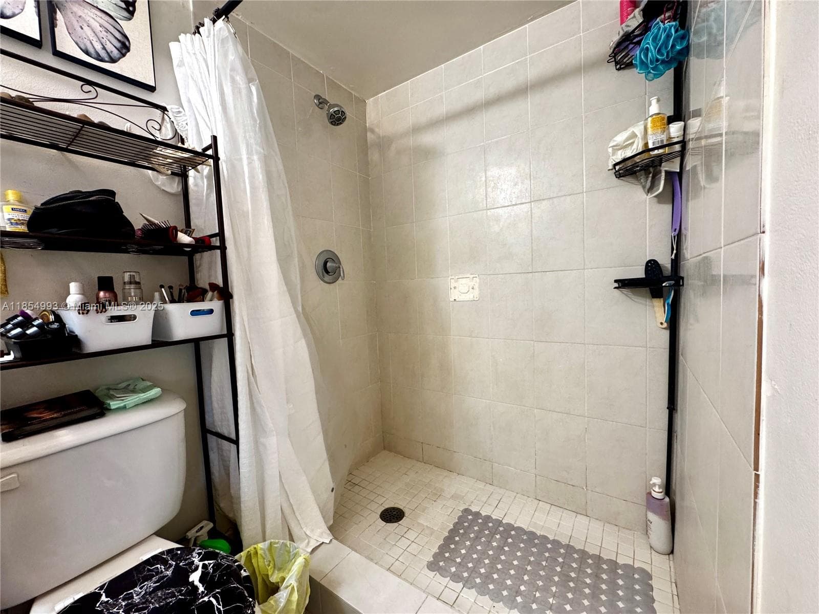 LAS BRISAS@ COUNTRY CLUB · #A211 in Hialeah - Photo 9