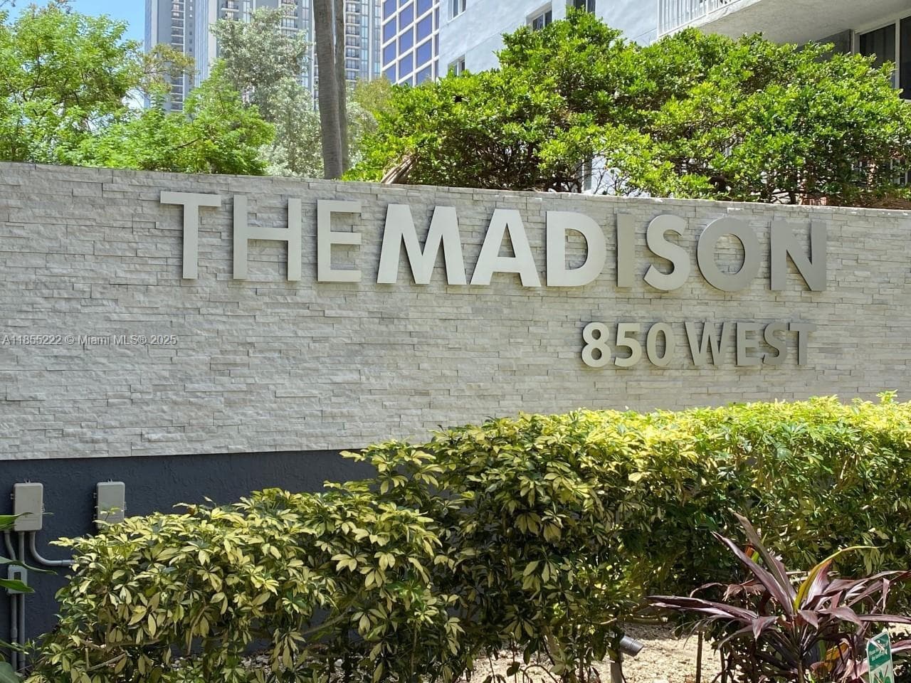 MADISON DOWNTOWN CONDO · #W-1908 in Miami - Photo 1