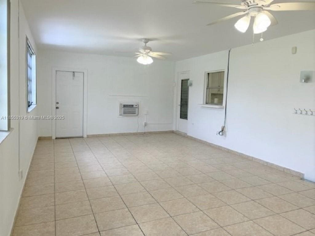 1807 N 40th Ave #1807 photo 7