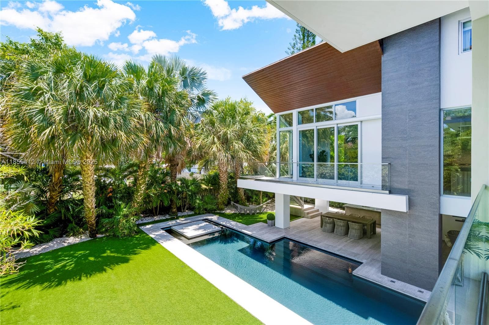 545 SABAL PALM photo 47