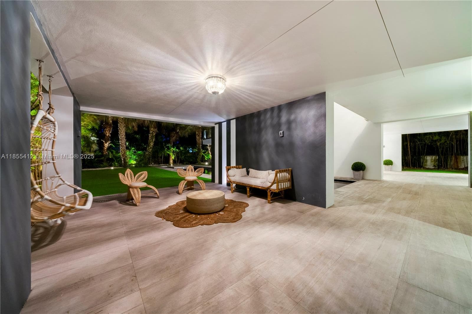 545 SABAL PALM photo 22
