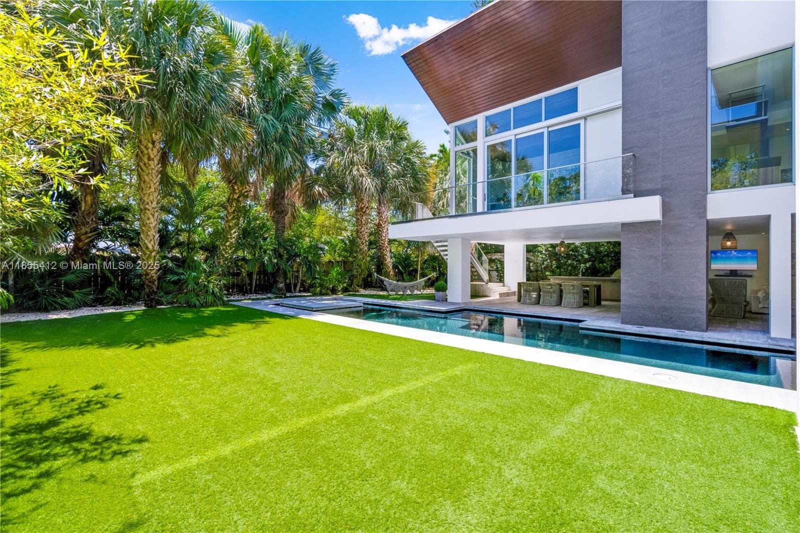 545 SABAL PALM photo 61