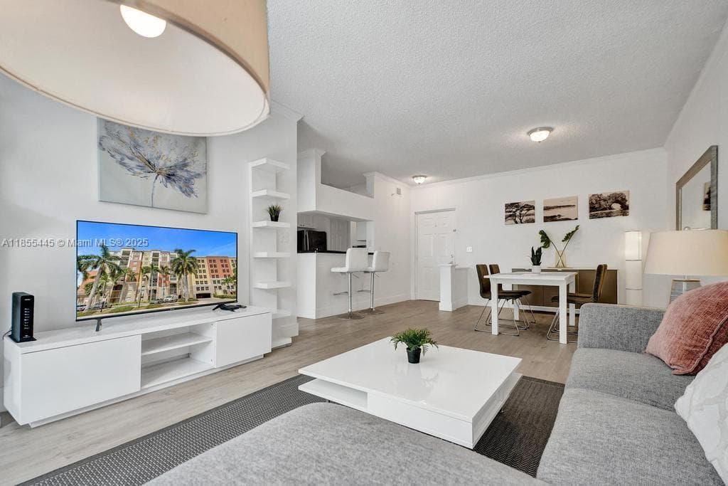Porto Bellagio · #1511 in Sunny Isles Beach - Photo 67