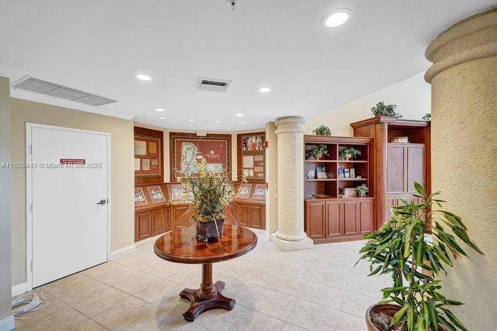 Porto Bellagio · #1511 in Sunny Isles Beach - Photo 28