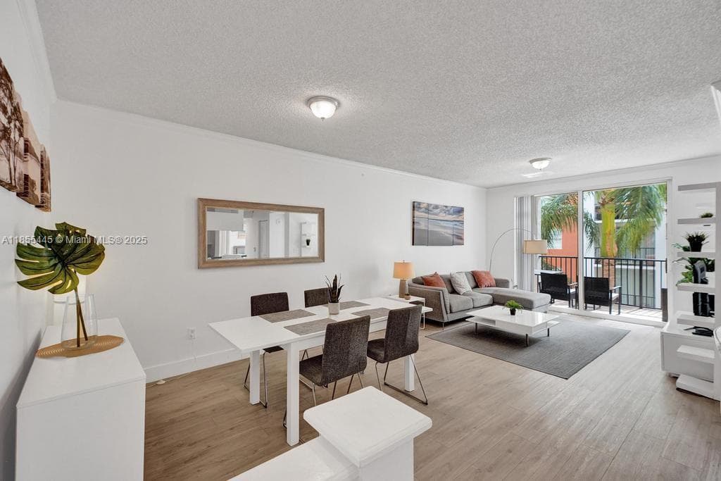 Porto Bellagio · #1511 in Sunny Isles Beach - Photo 4