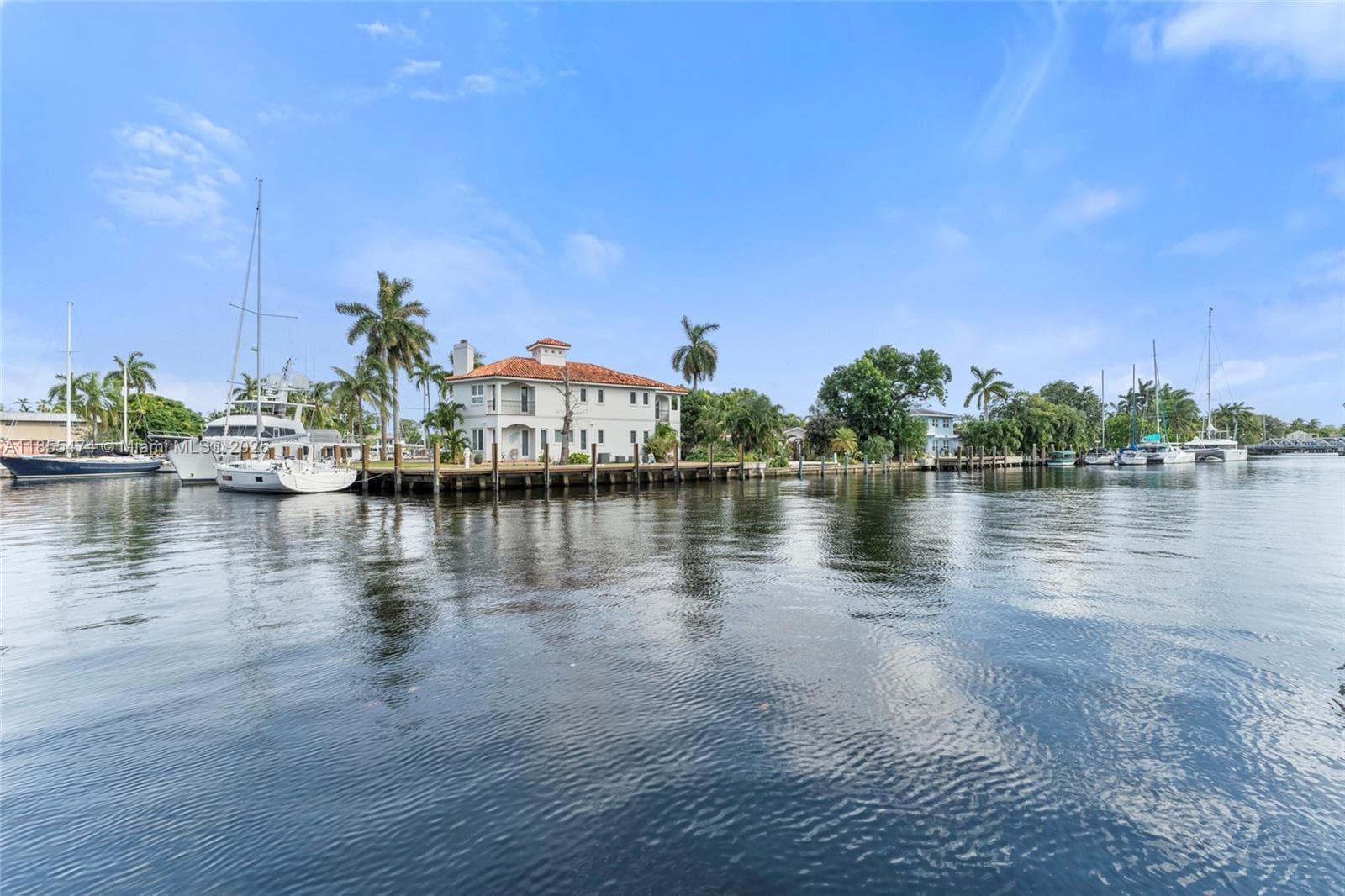 918 Tequesta St photo 35