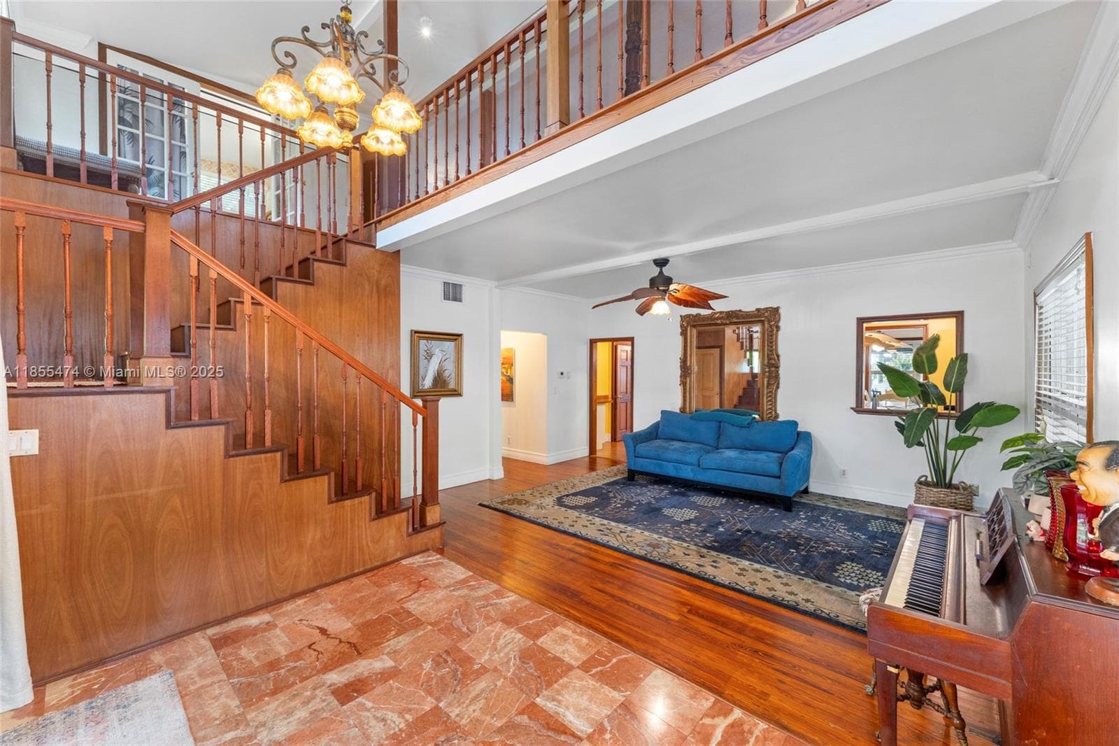 918 Tequesta St photo 8