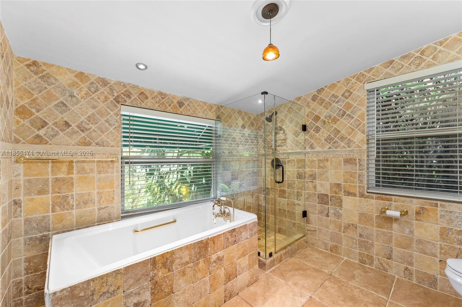 918 Tequesta St photo 25