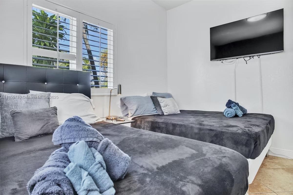 205 N 31st Ave #1 photo 13