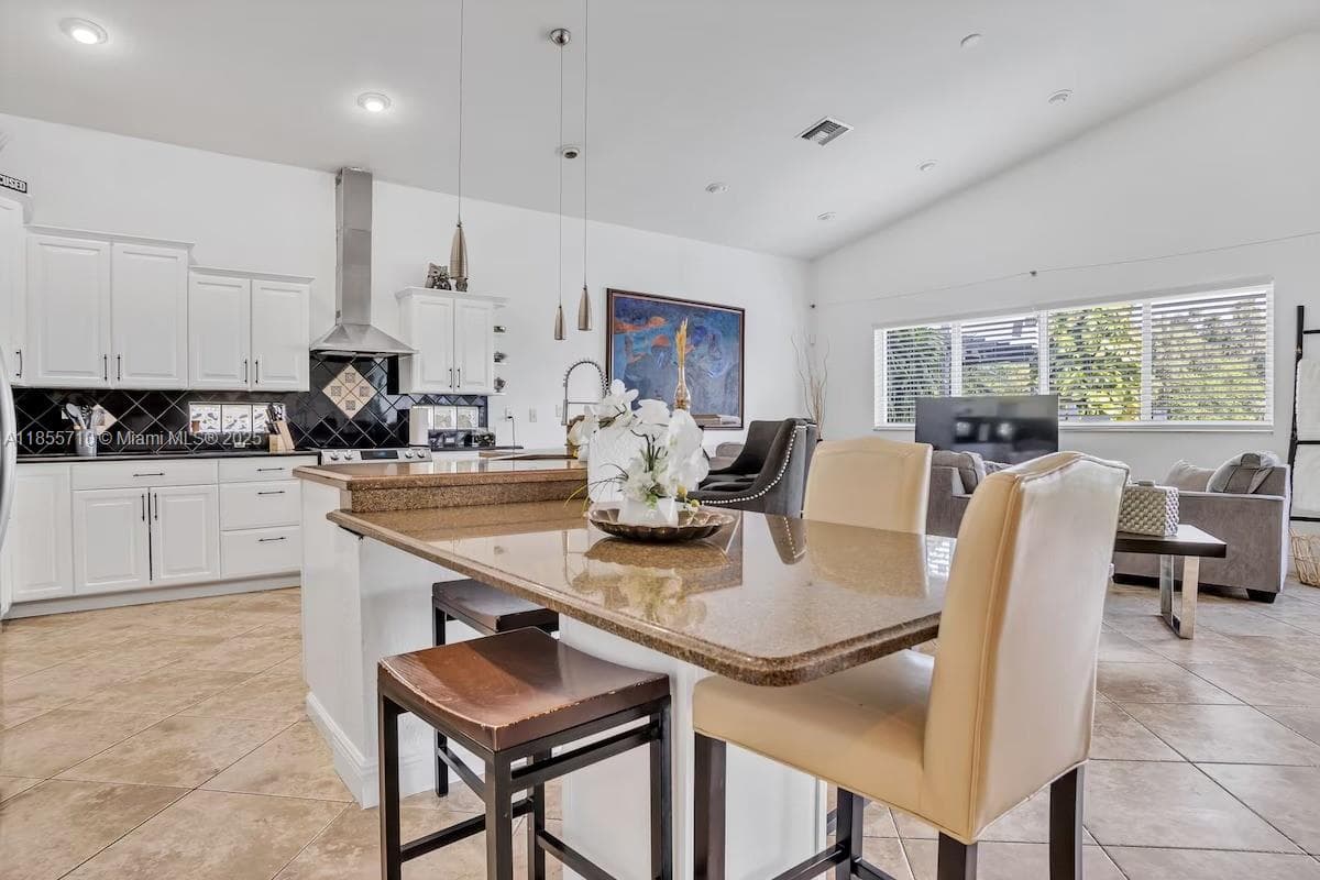 205 N 31st Ave #1 photo 9