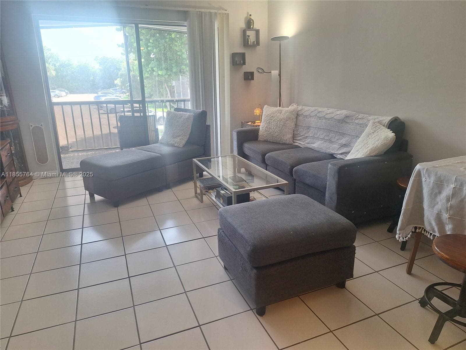 Oakland Shores · #D211 in Oakland Park - Photo 5