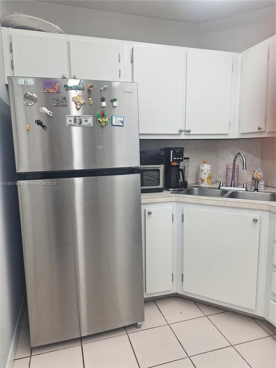 Oakland Shores · #D211 in Oakland Park - Photo 14