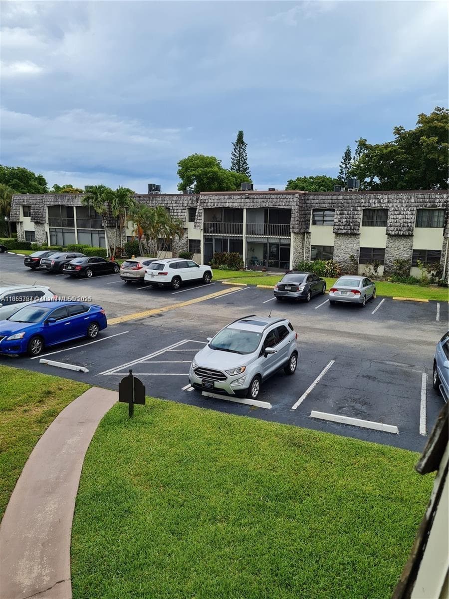 Oakland Shores · #D211 in Oakland Park - Photo 19