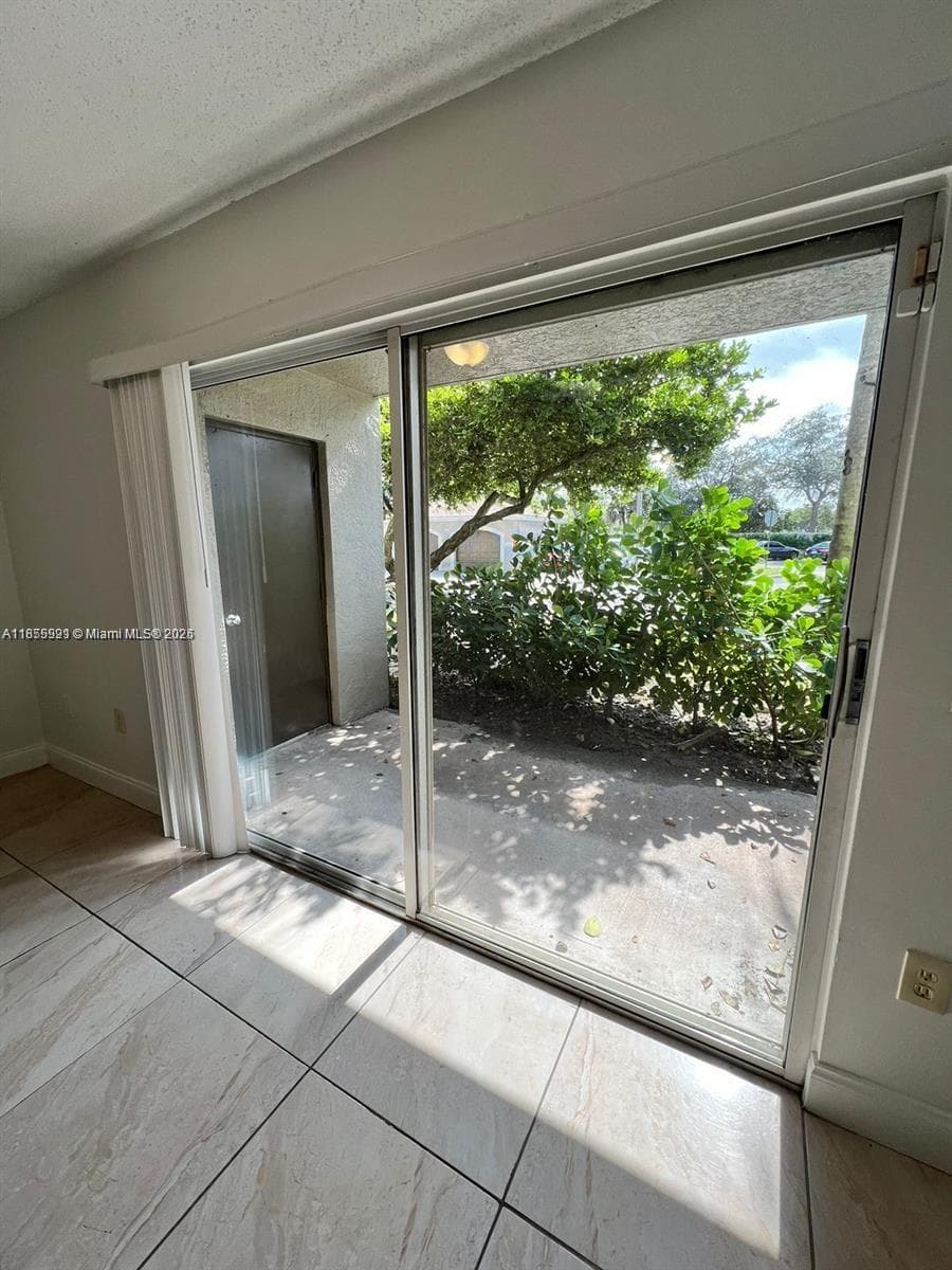 Evergreen · #103 in Coconut Creek - Photo 11