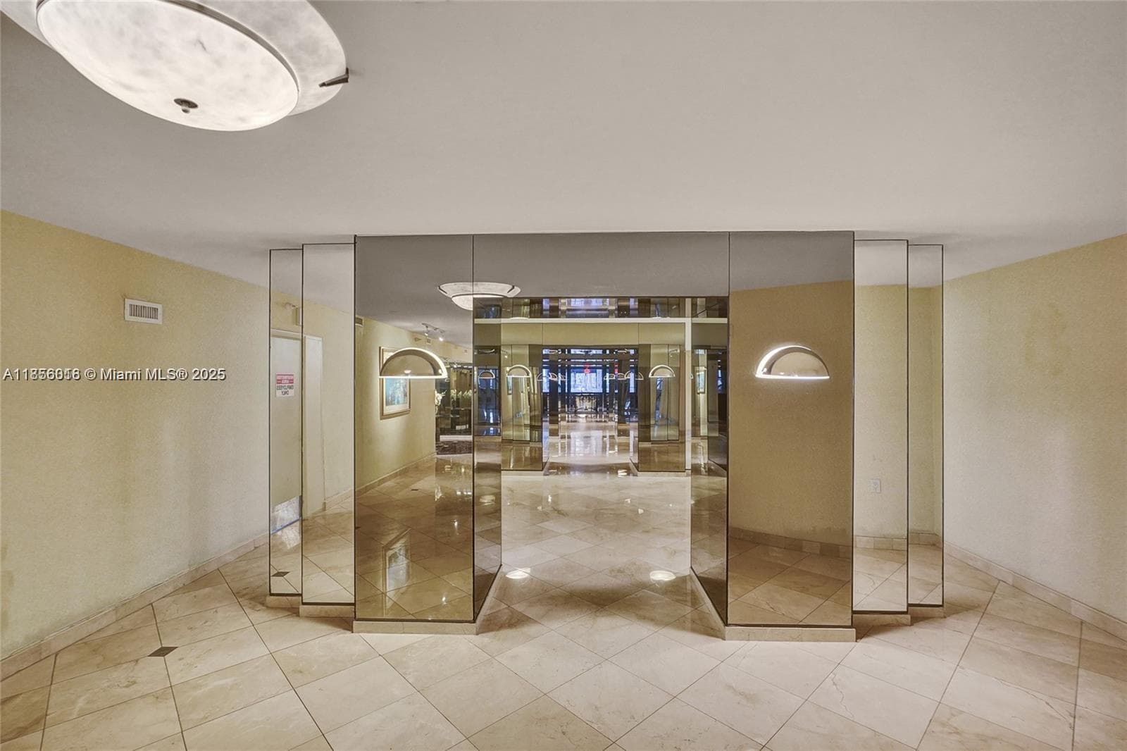 The Plaza of Bal Harbour · #818 in Bal Harbour - Photo 24