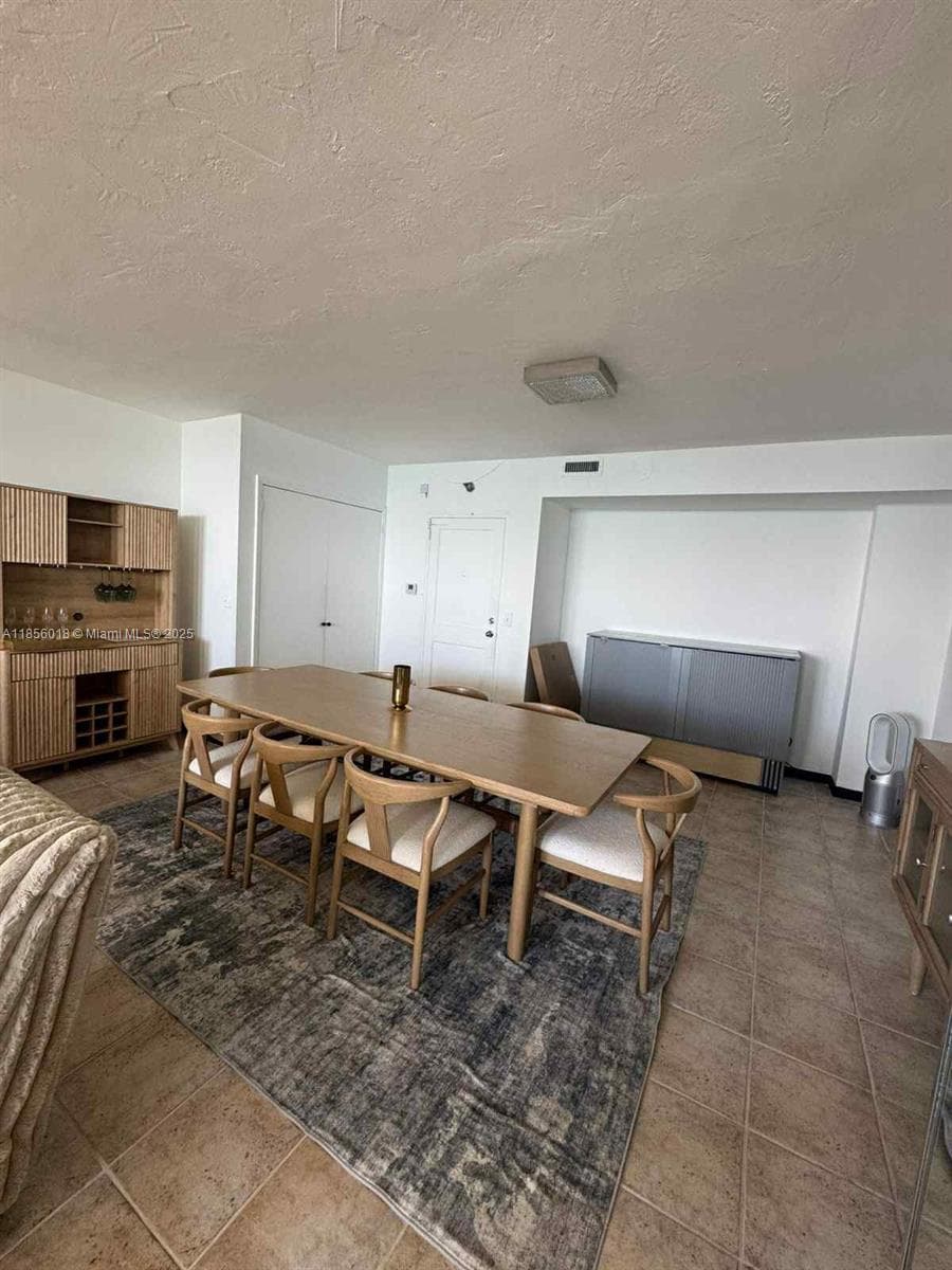 The Plaza of Bal Harbour · #818 in Bal Harbour - Photo 14