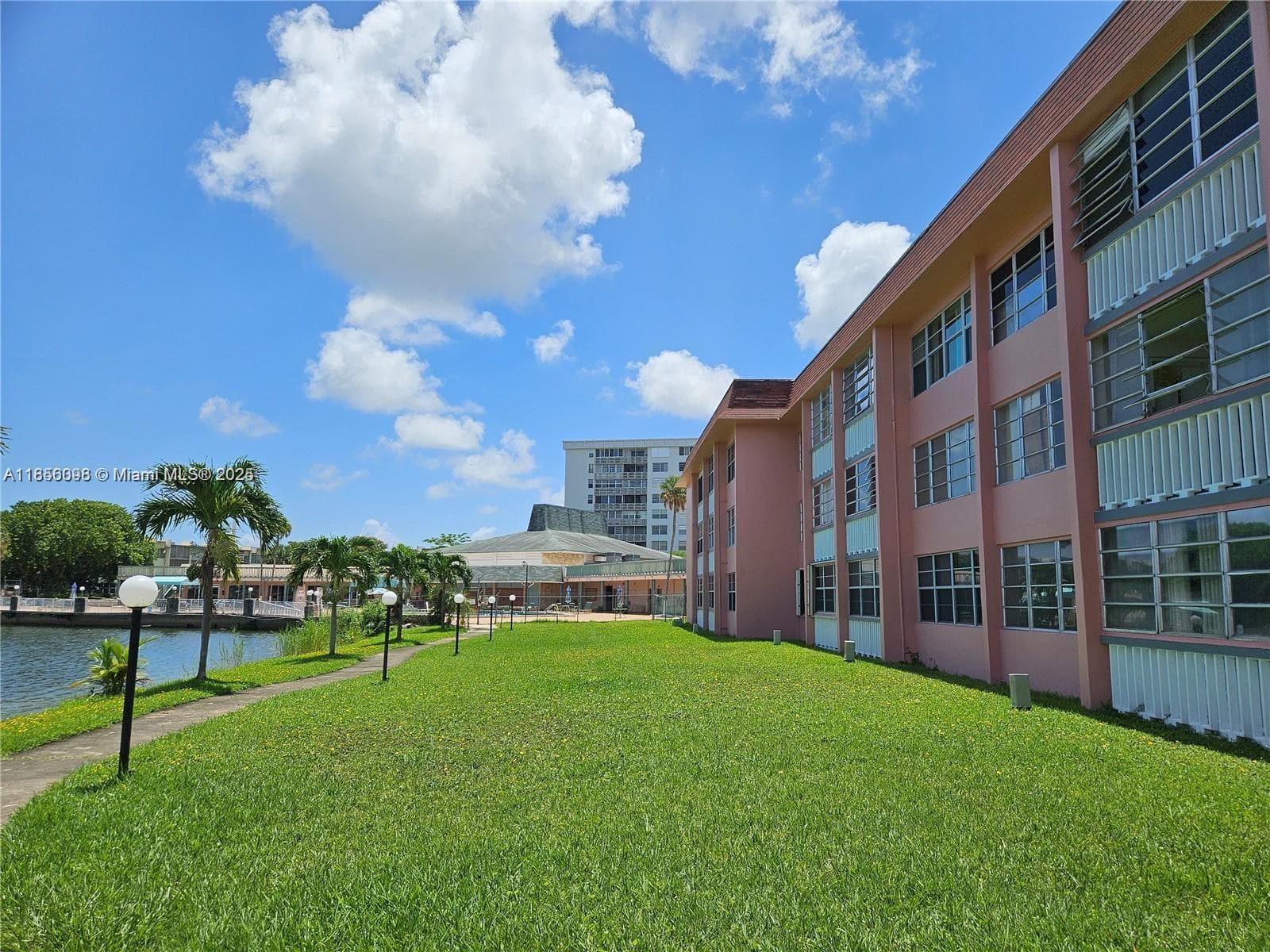 SIXT MOORINGS CONDOMINIUM · #514 in Miami - Photo 1