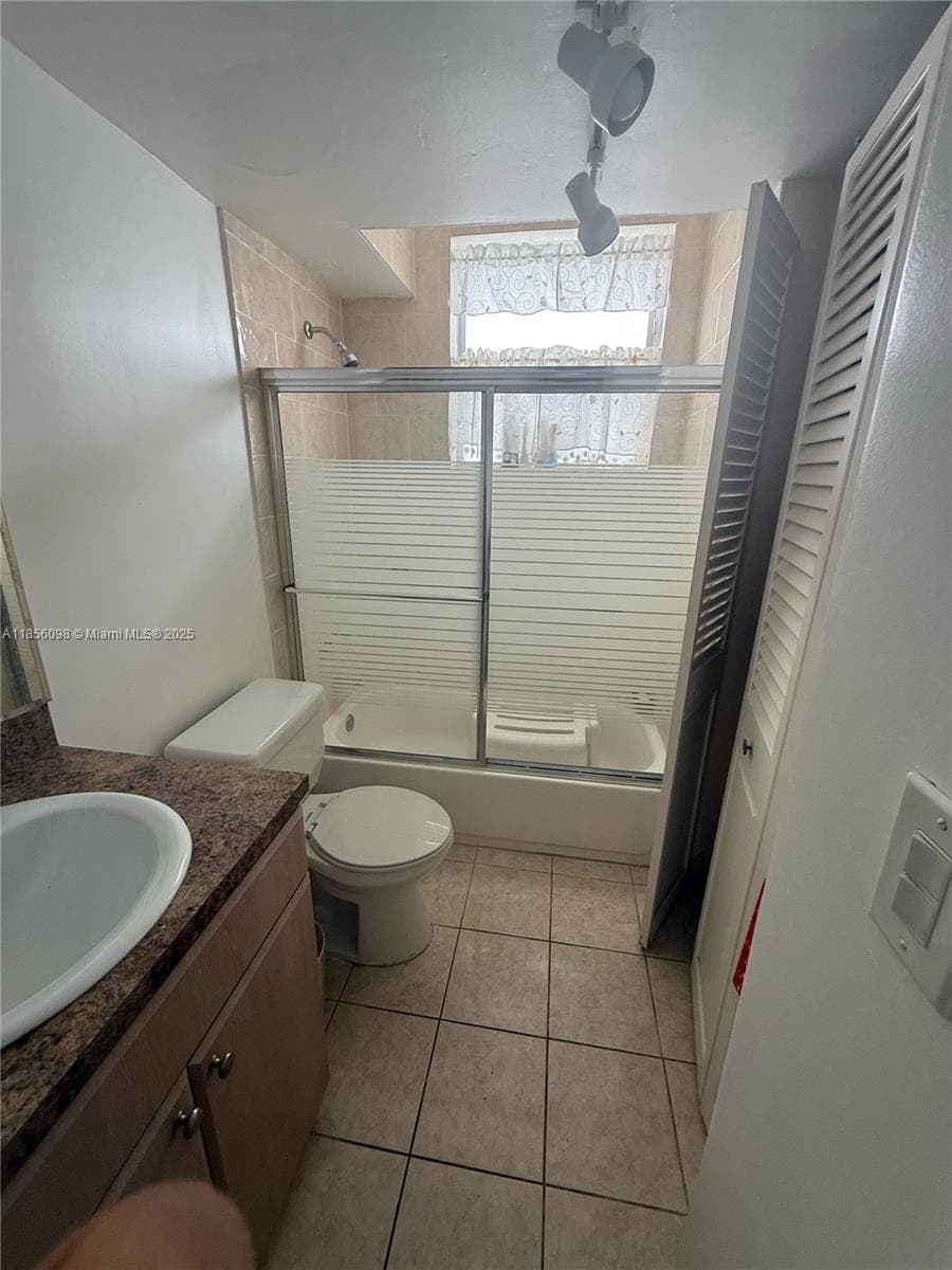 SIXT MOORINGS CONDOMINIUM · #514 in Miami - Photo 9