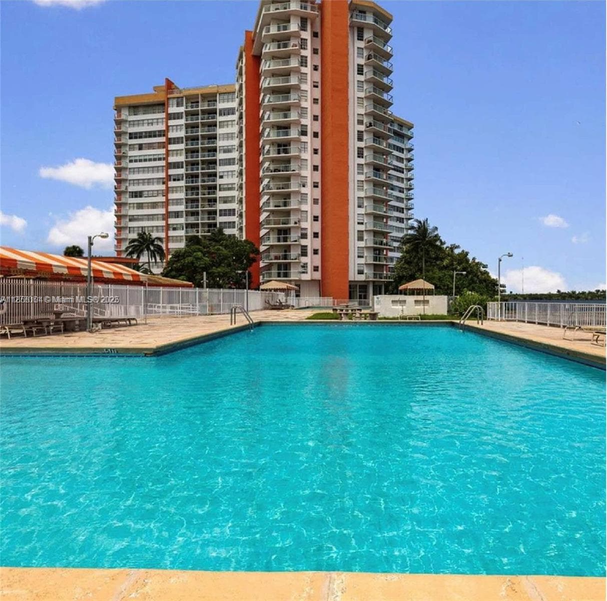 BUCKLEY TOWERS · #1601E in Miami - Photo 1