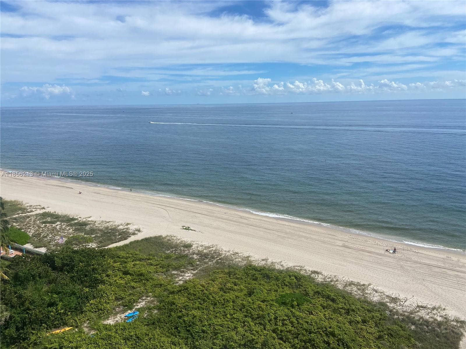 HAMPTON BEACH CLUB CONDO · #1503 in Lauderdale By The Sea - Photo 13
