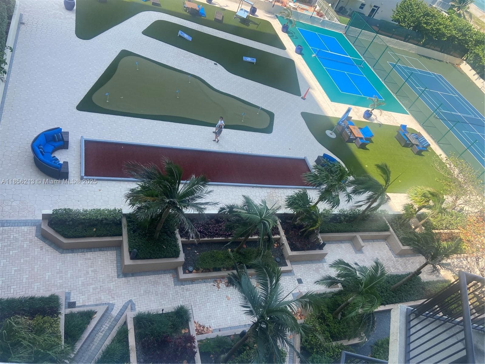 HAMPTON BEACH CLUB CONDO · #1503 in Lauderdale By The Sea - Photo 11