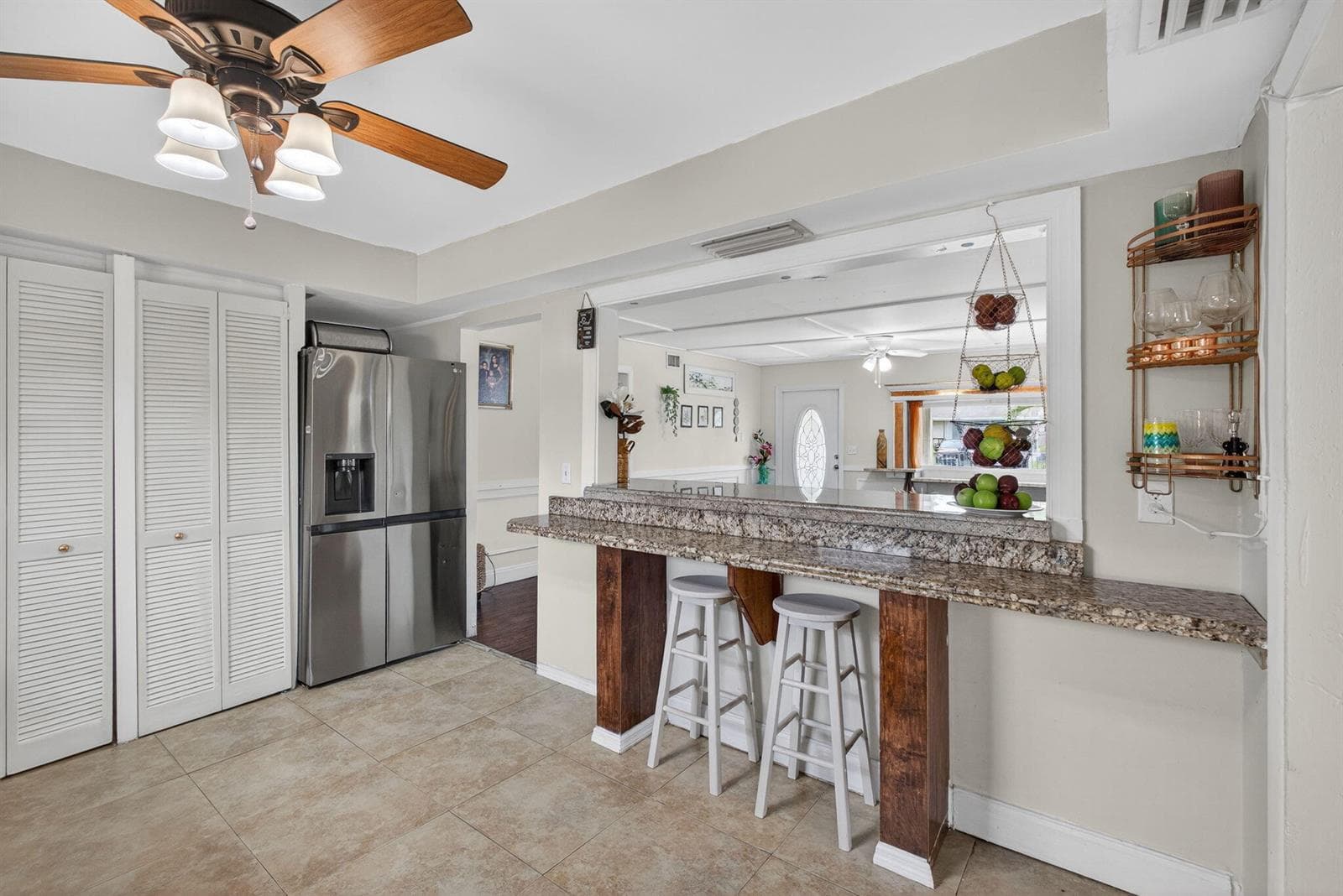 1136 W 7th St Riviera Beach, FL 33404