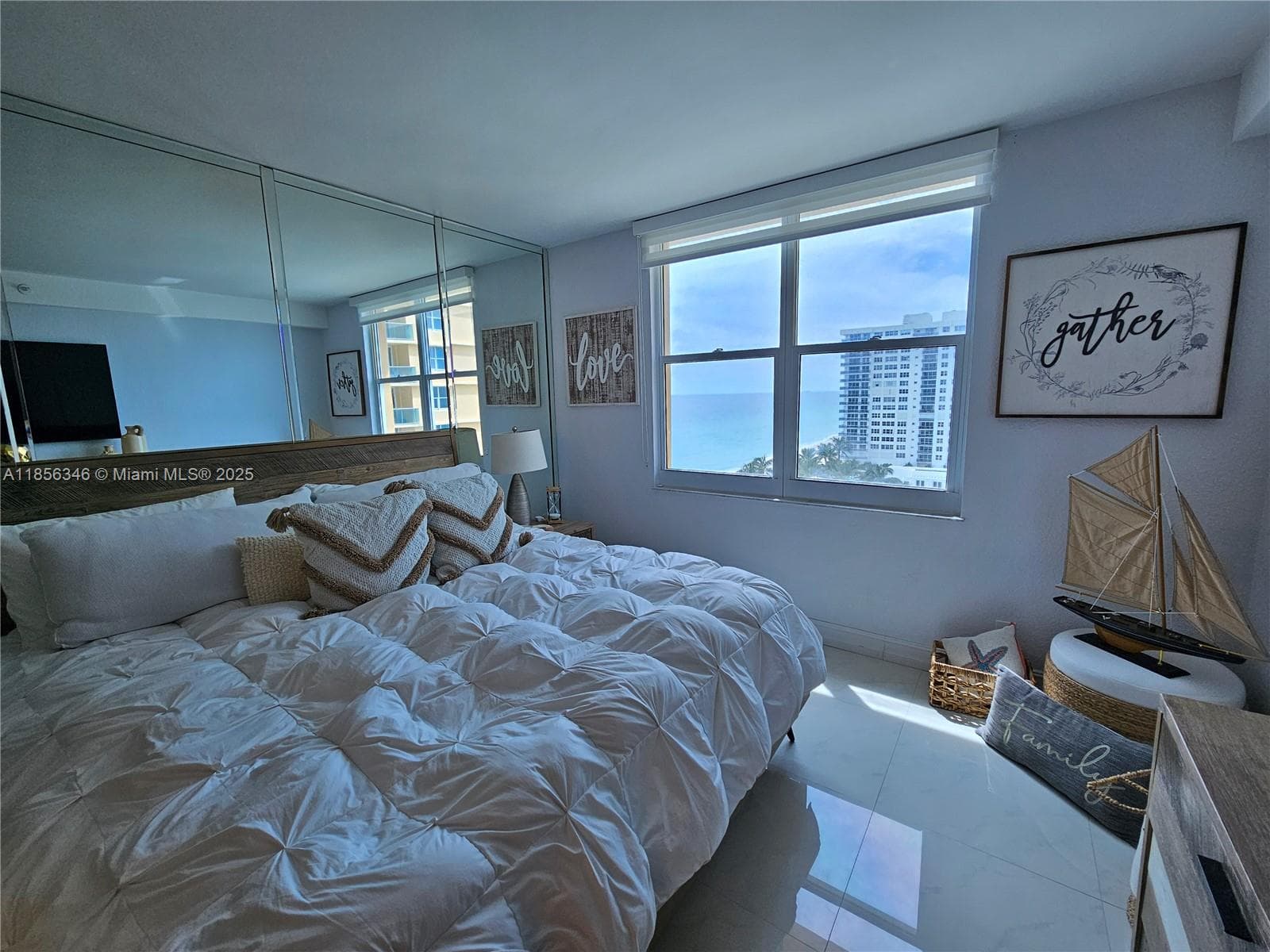 WAVE CONDO · #1115 (Ave. April 10 2026) in Hollywood - Photo 28