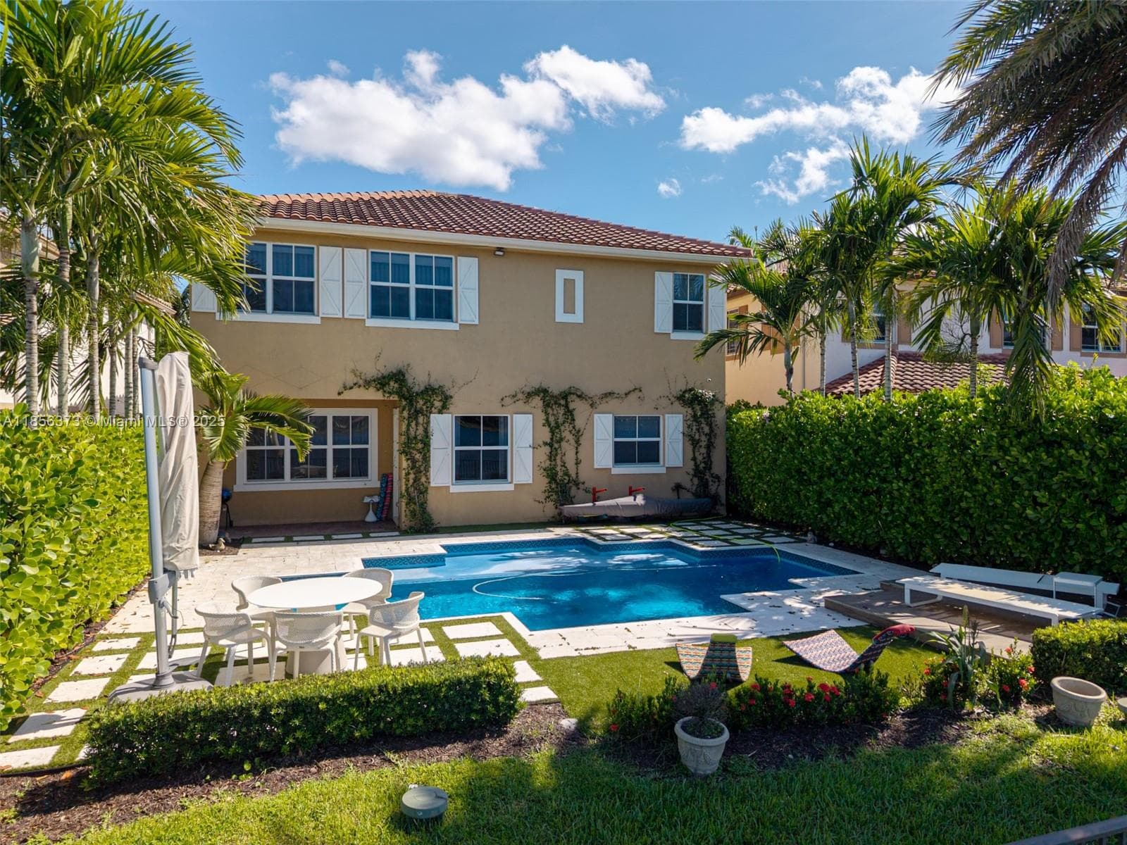 9709 Blue Isle Bay photo 42