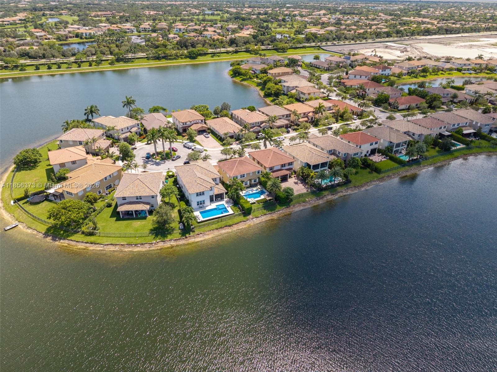 9709 Blue Isle Bay photo 75