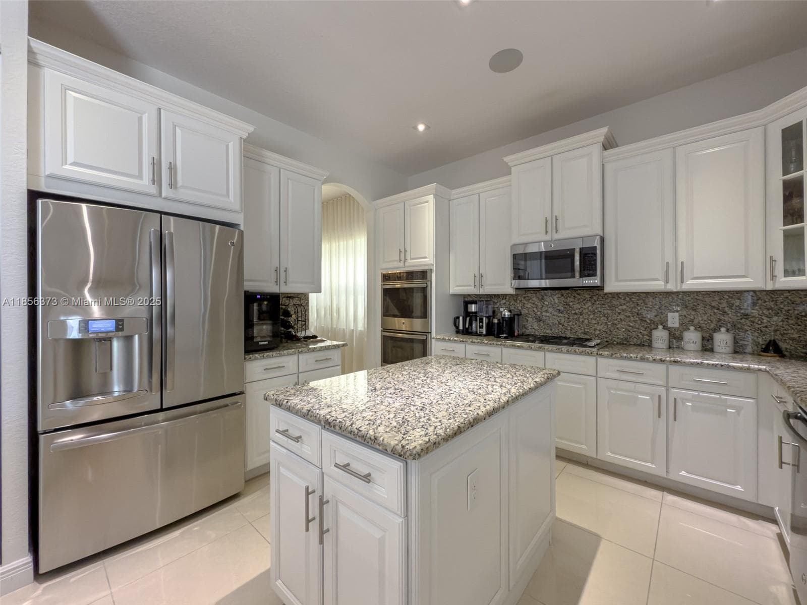 9709 Blue Isle Bay photo 20