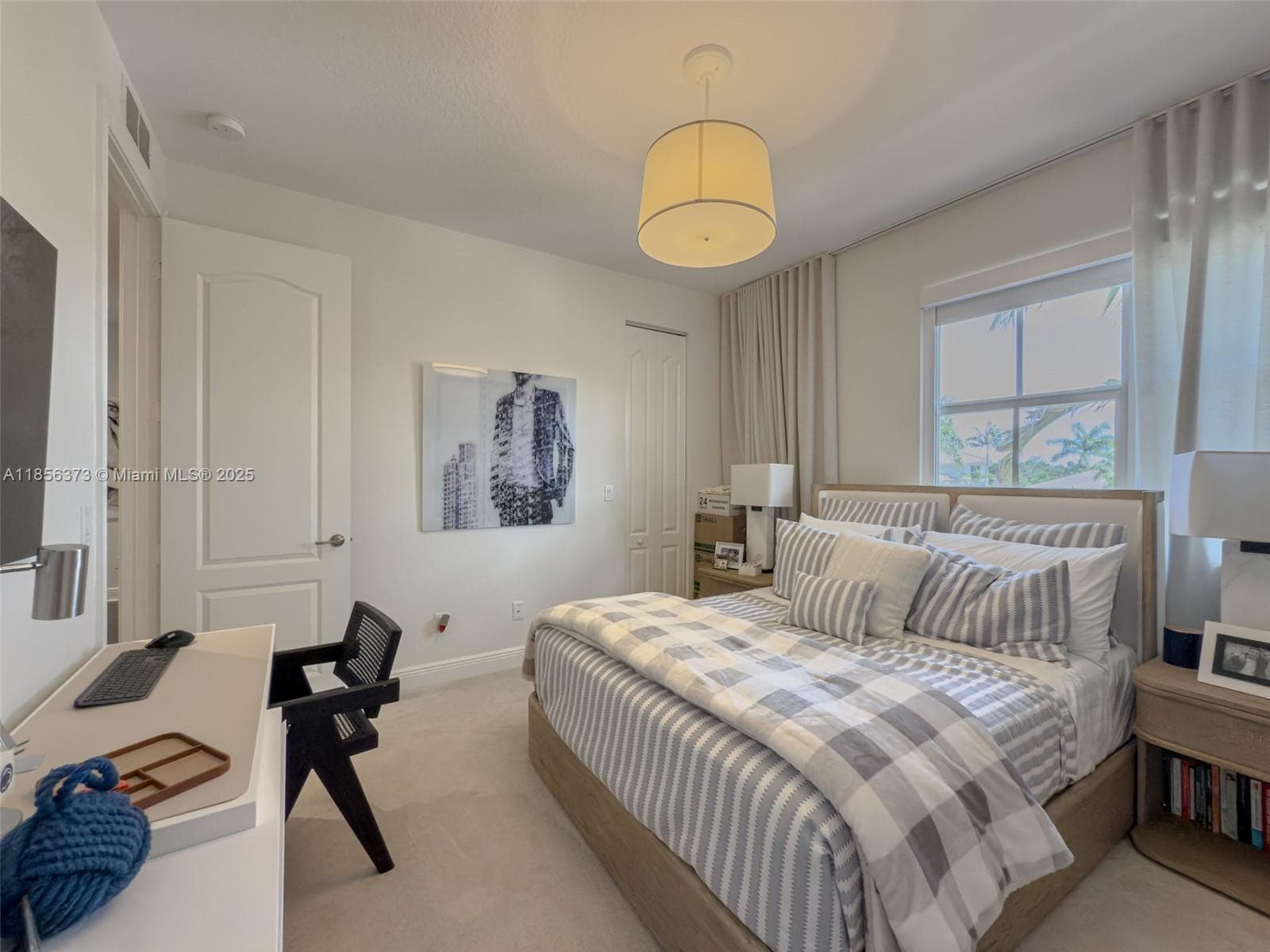 9709 Blue Isle Bay photo 35