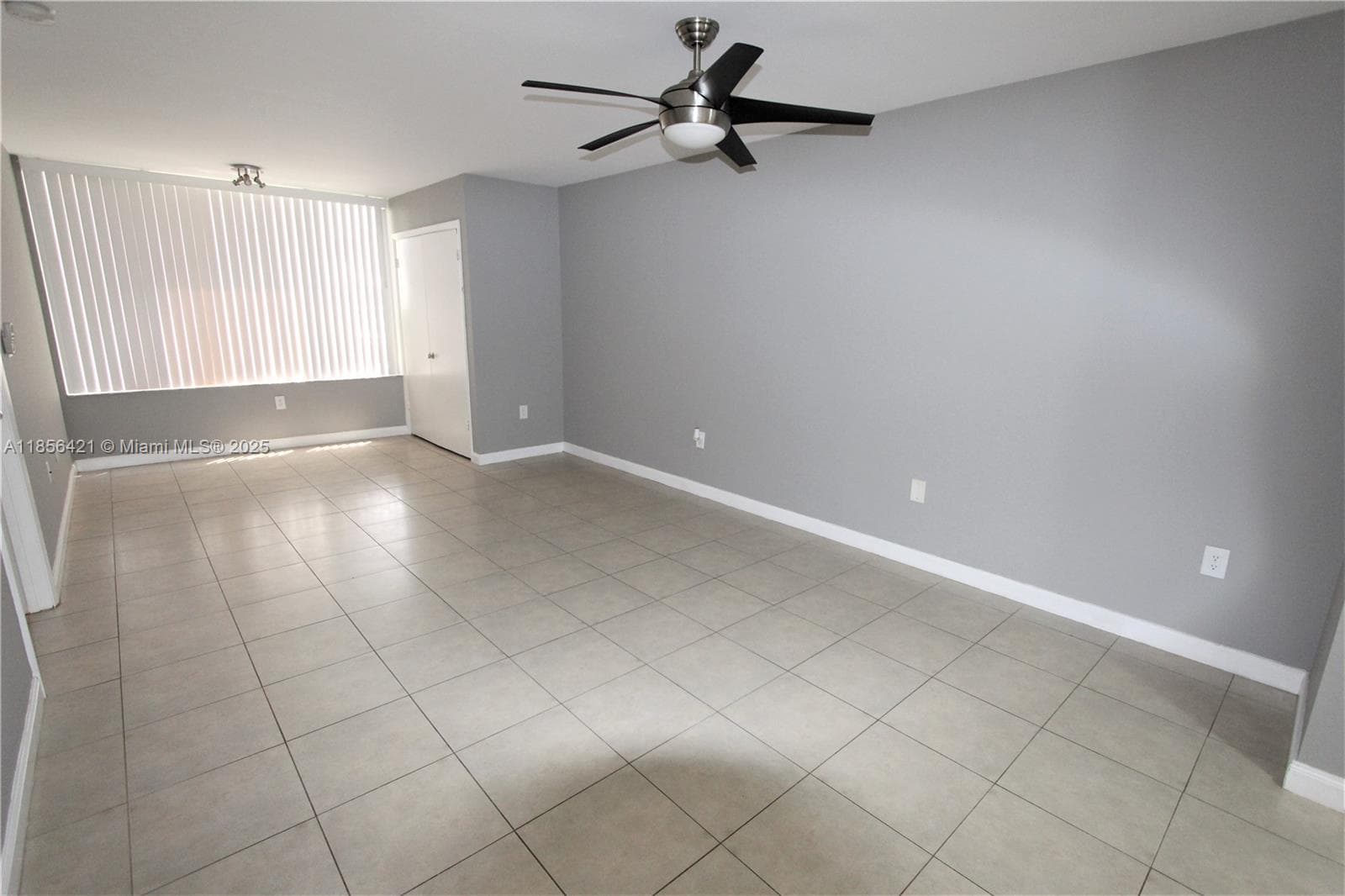 LAKEVIEW CLUB CONDO · #107 in Oakland Park - Photo 7