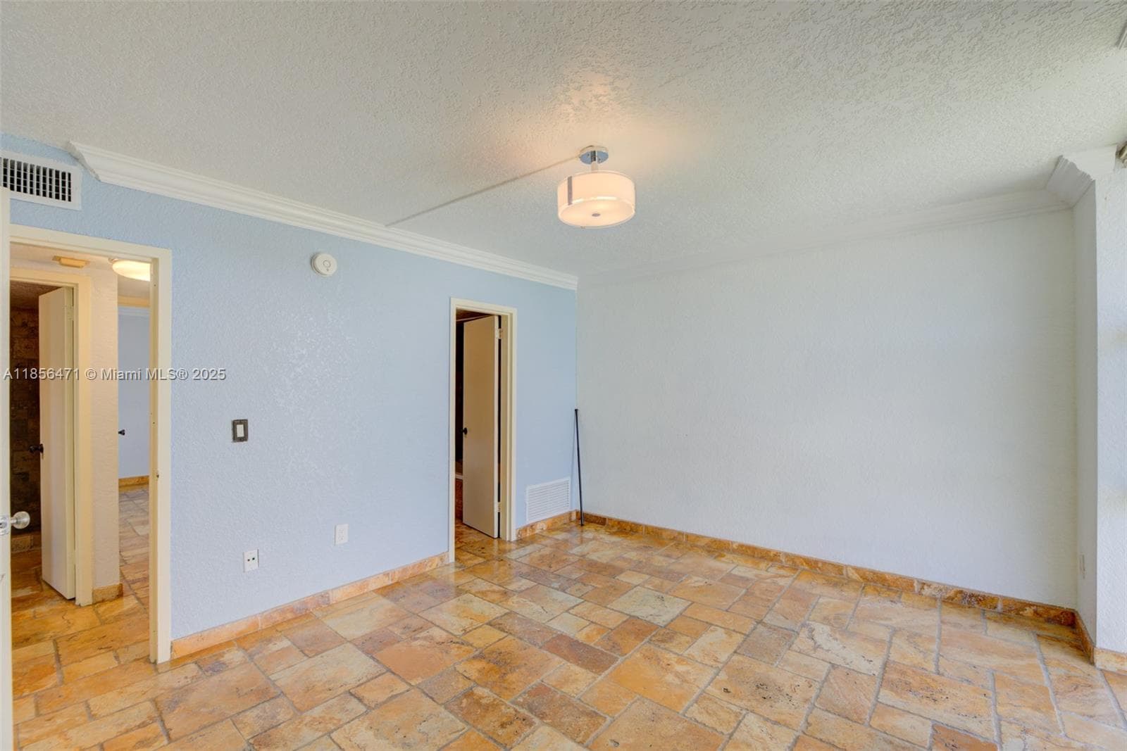VECINO DEL MAR CONDO · #1503 in North Miami - Photo 16