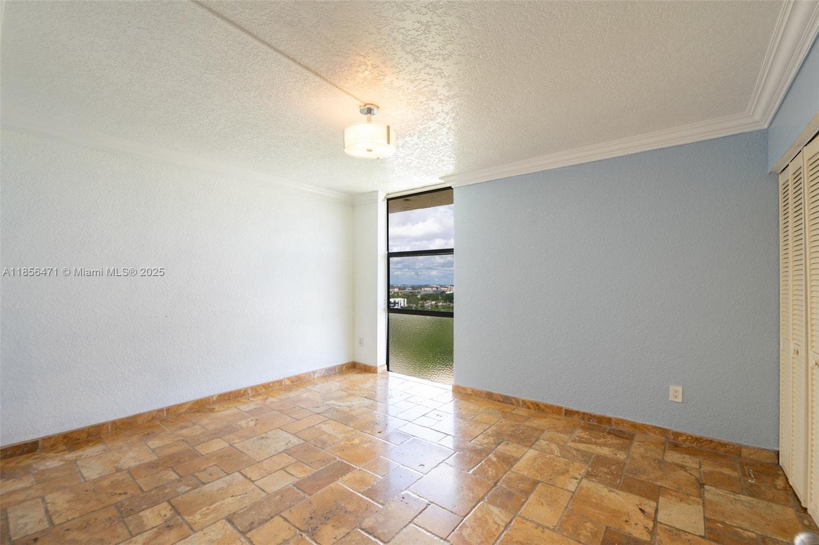 VECINO DEL MAR CONDO · #1503 in North Miami - Photo 10