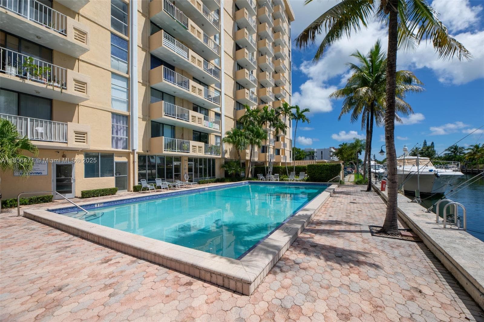 VECINO DEL MAR CONDO · #1503 in North Miami - Photo 31