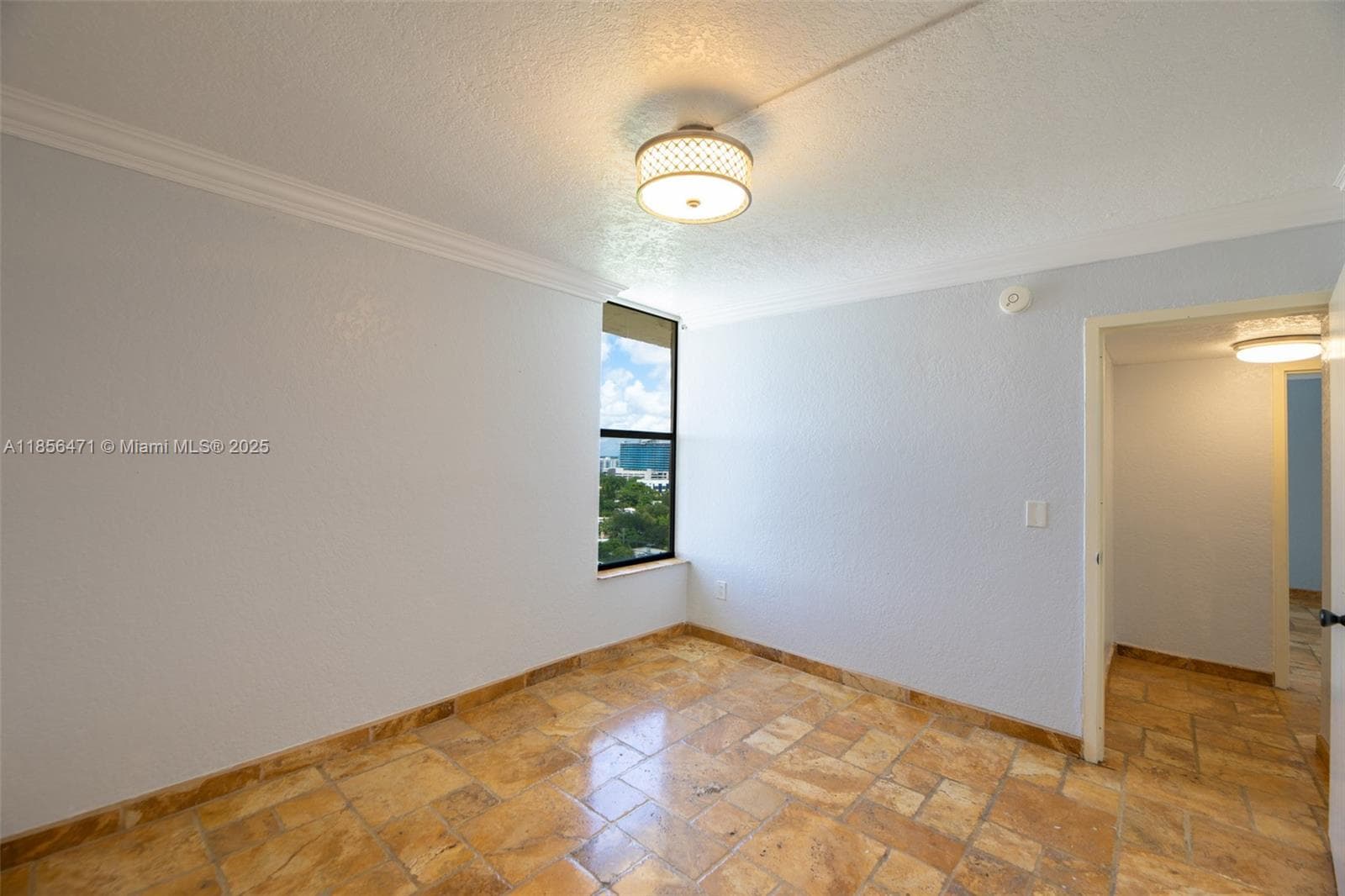 VECINO DEL MAR CONDO · #1503 in North Miami - Photo 8
