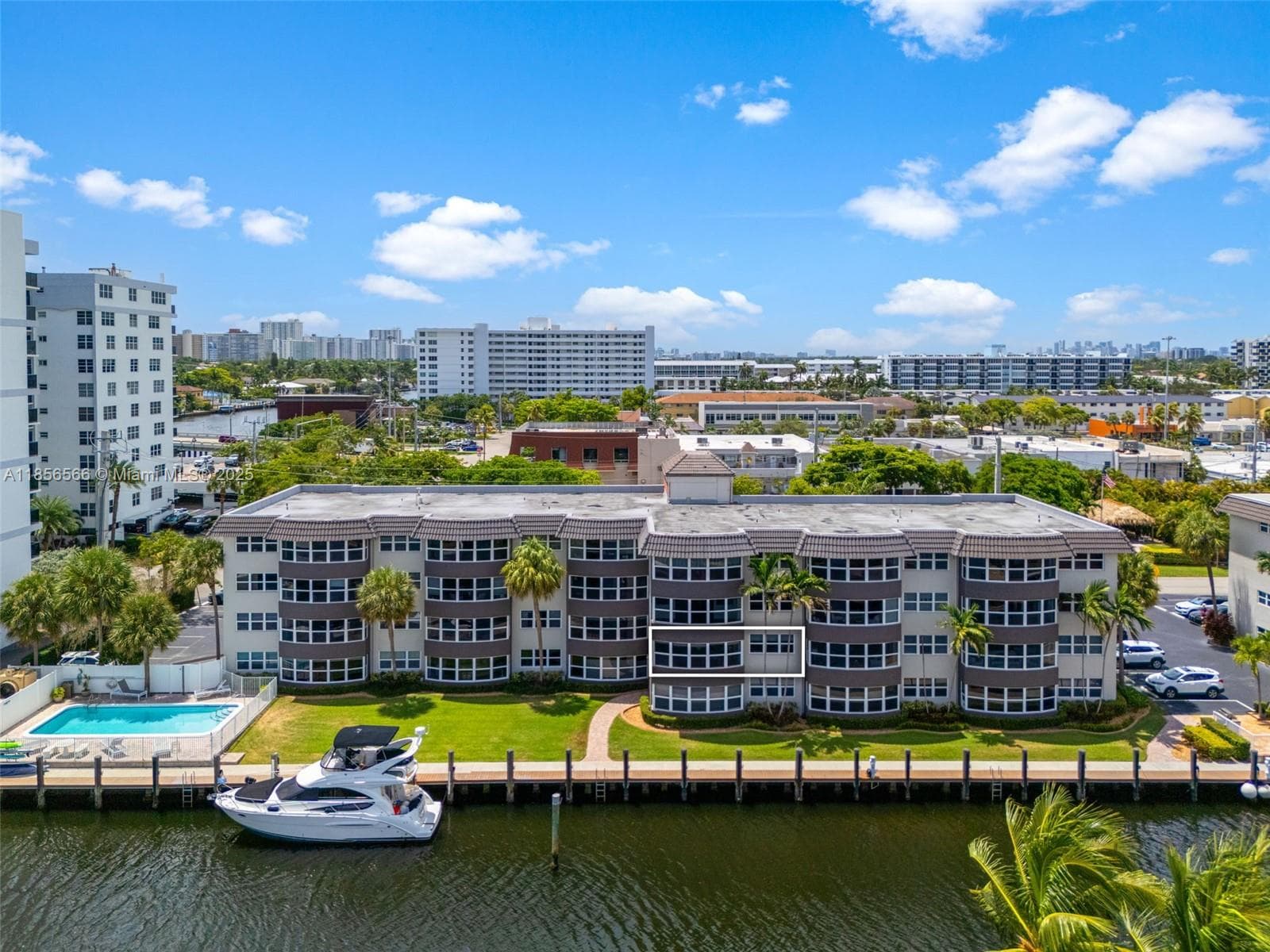 Heritage Landings Co · #203E in Fort Lauderdale - Photo 2
