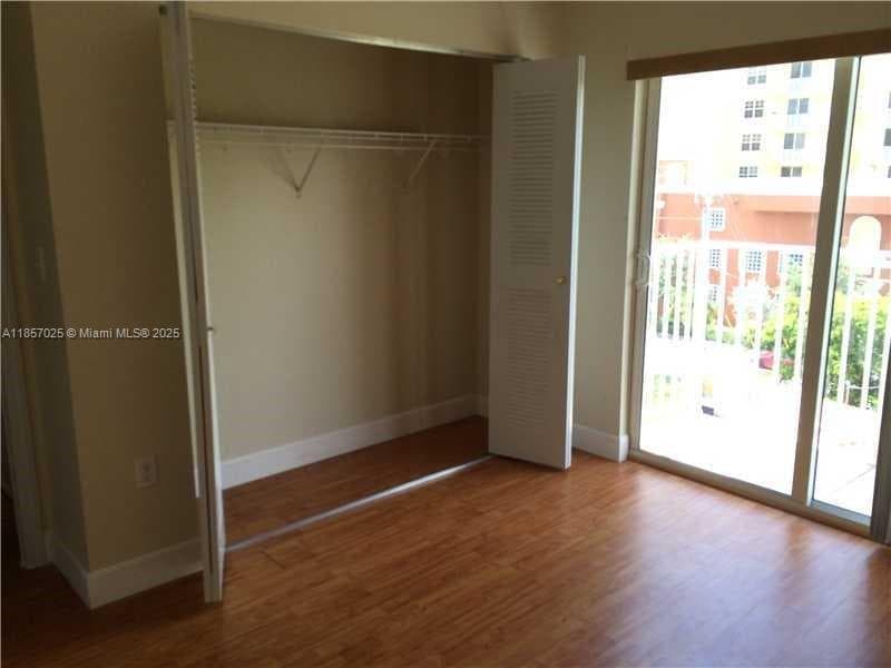 Le Jeune Place · #407 in Miami - Photo 2