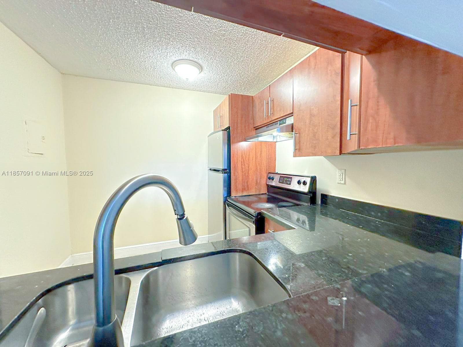 MONTECARLO CONDO · #A-412 in Miami - Photo 2