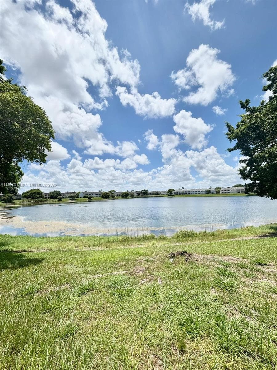SUMMER LAKE · #106 in Oakland Park - Photo 72
