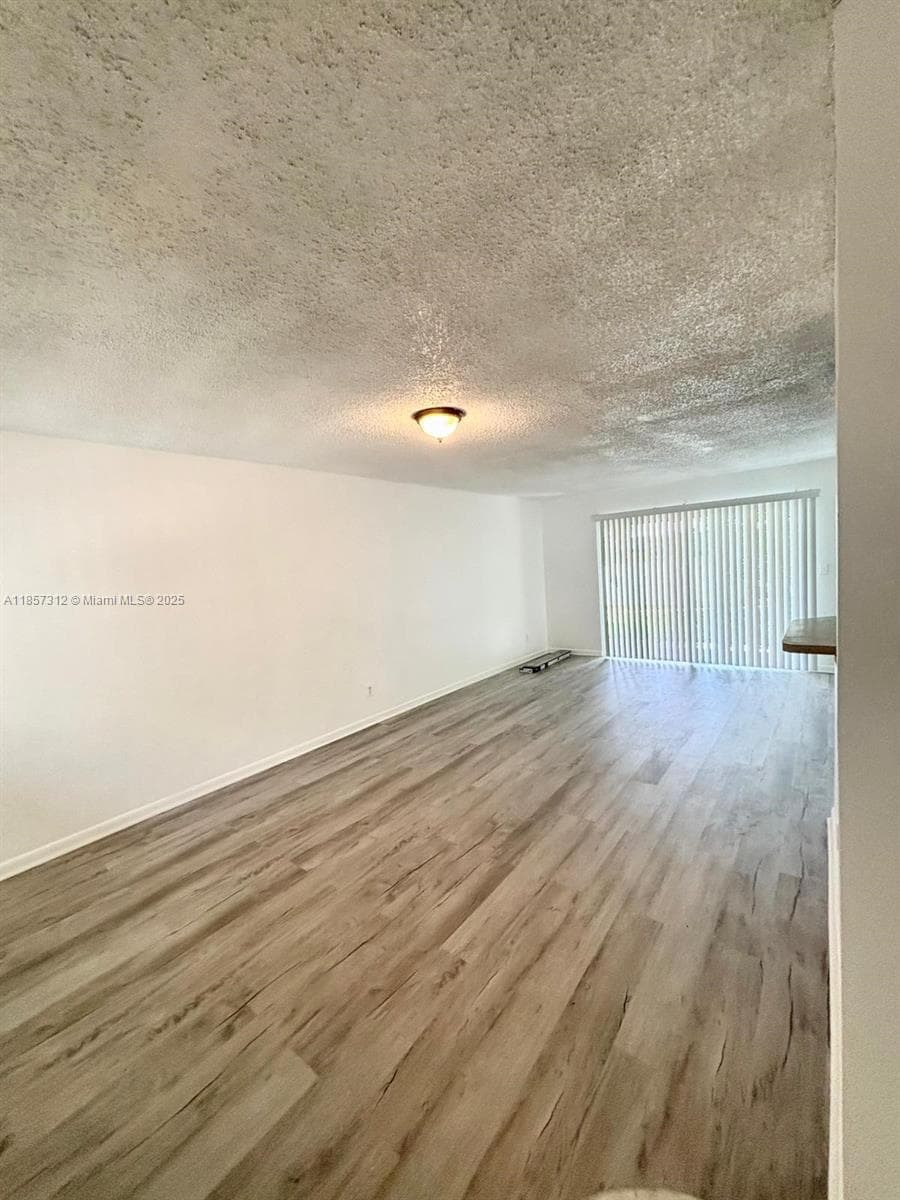 SUMMER LAKE · #106 in Oakland Park - Photo 6