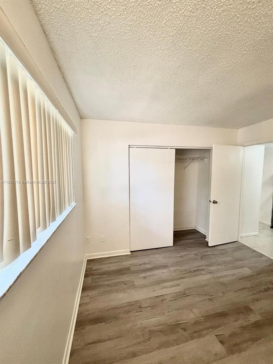 SUMMER LAKE · #106 in Oakland Park - Photo 34